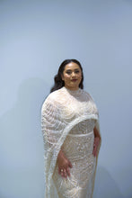Load image into Gallery viewer, Liliana Hire
